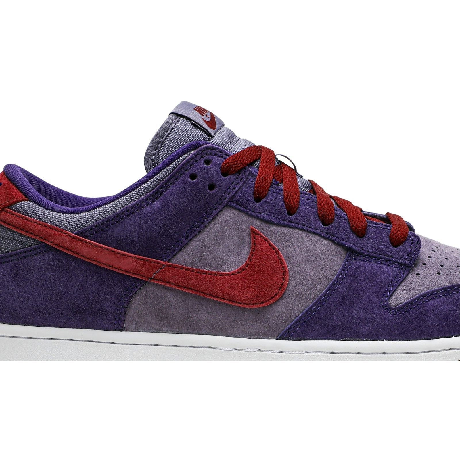 Nike Dunk Low ‘Plum’